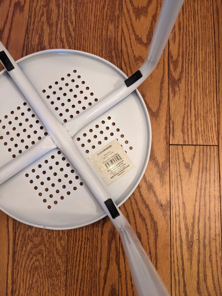 Homestrends White Metal Stool image indicator(2)