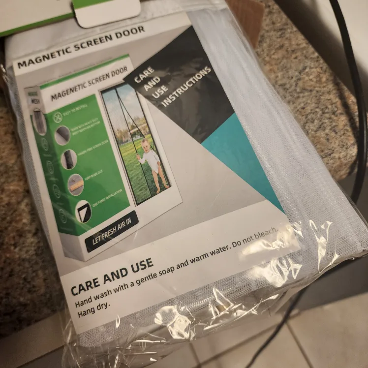 QNLONG Magnetic Screen Door - NEW image indicator(2)