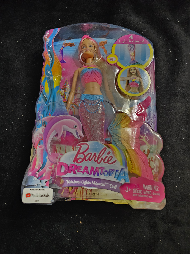 New Barbie Dreamtopia Rainbow Lights Mermaid Doll - photo 2