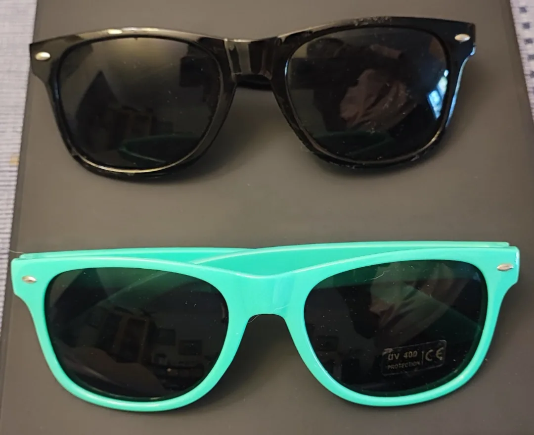 Indie88 Sunglasses - Black & Teal thumbnail