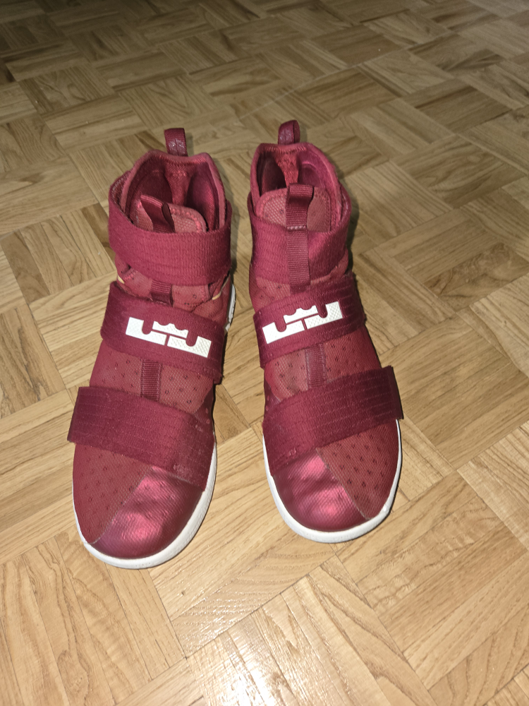Nike LeBron Soldier 10 Red/White Basketball Shoes