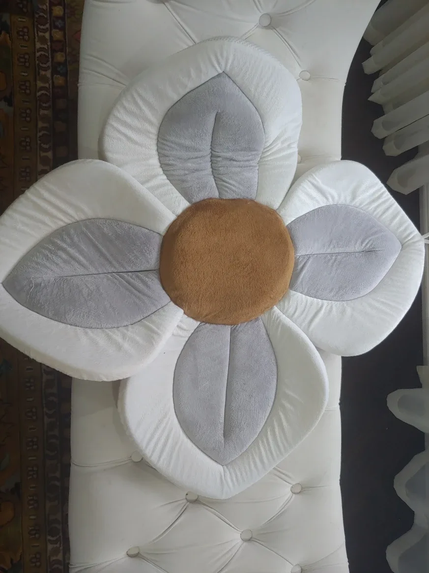 Blooming Bath Lotus Baby Bath Seat image indicator(2)