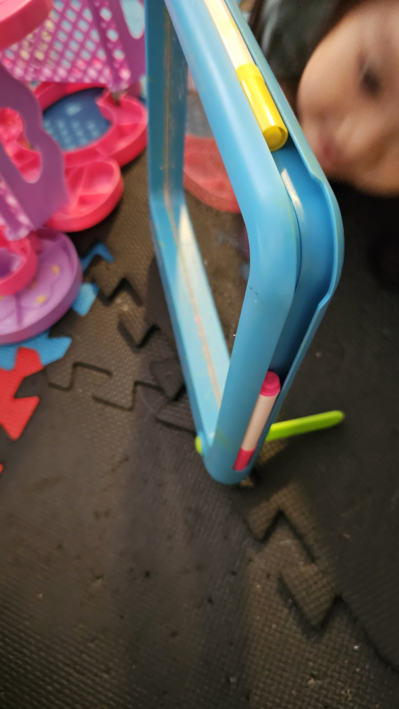 Discovery Kids Light Up Glow Drawing Board - photo 3
