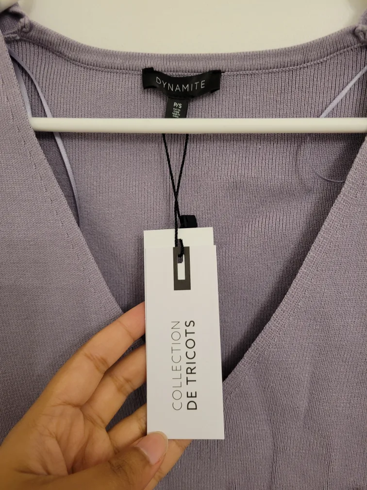 Dynamite Luca Puff Sleeve V-Neck Sweater - Size P/S image indicator(2)