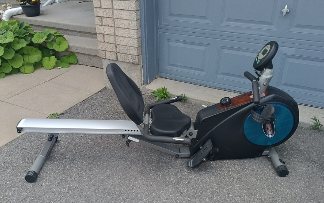 Free Spirit Rowing Machine