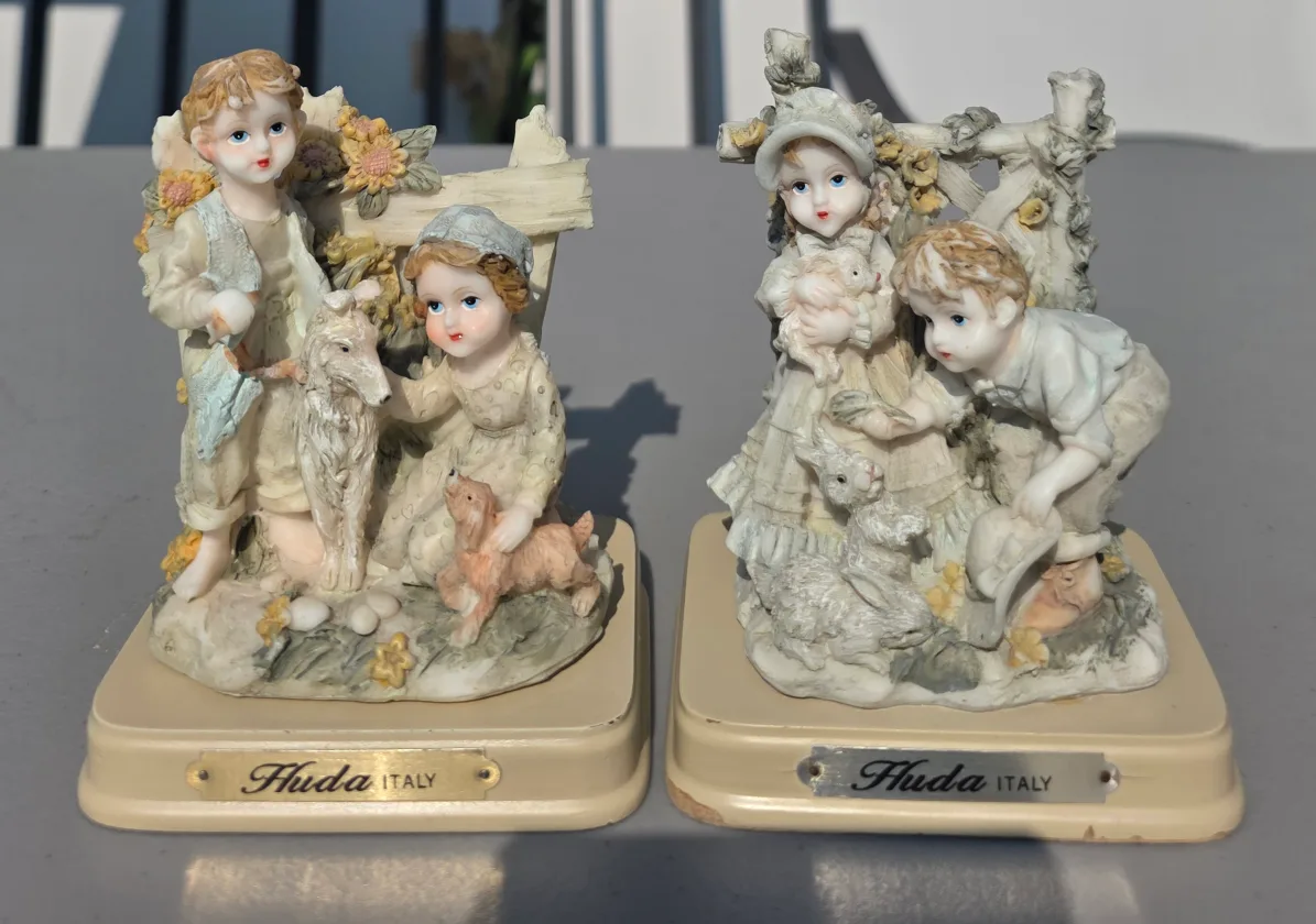 Fluda Italy Figurines - Boy and Girl with Animals set of 2 thumbnail