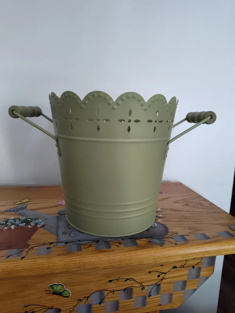 Michaels Green Metal Bucket thumbnail