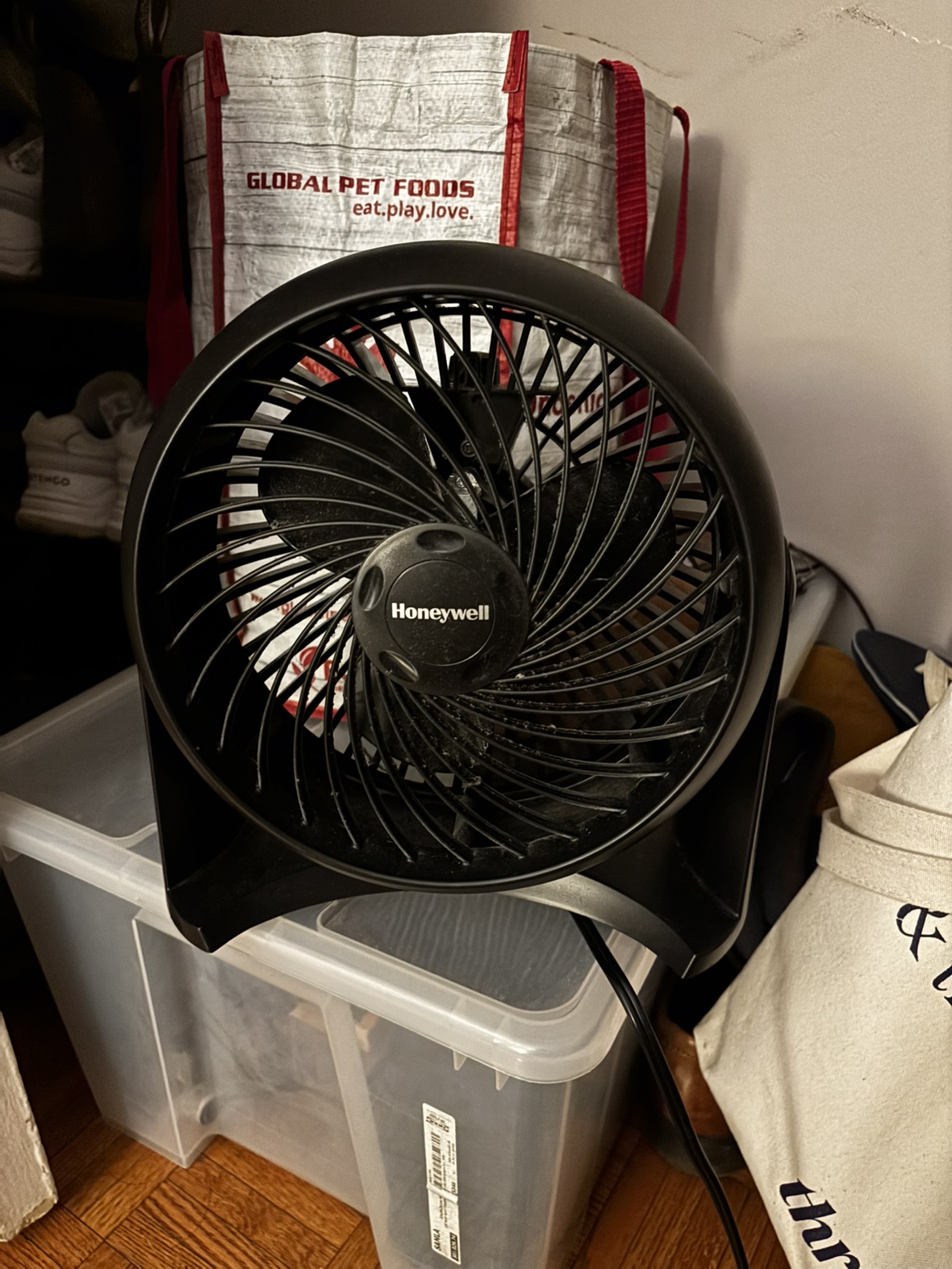 Honeywell portable fan
