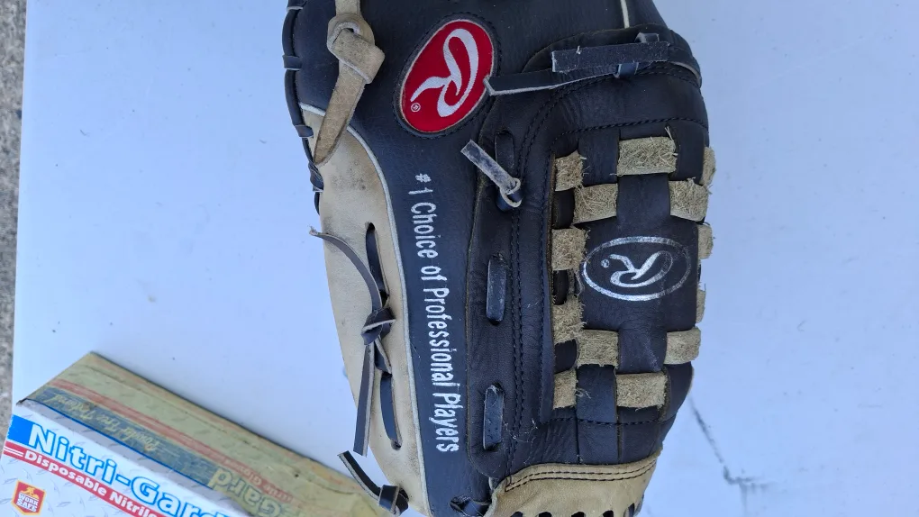 Rawlings PM125C Baseball Glove 12 1/2" image indicator(3)