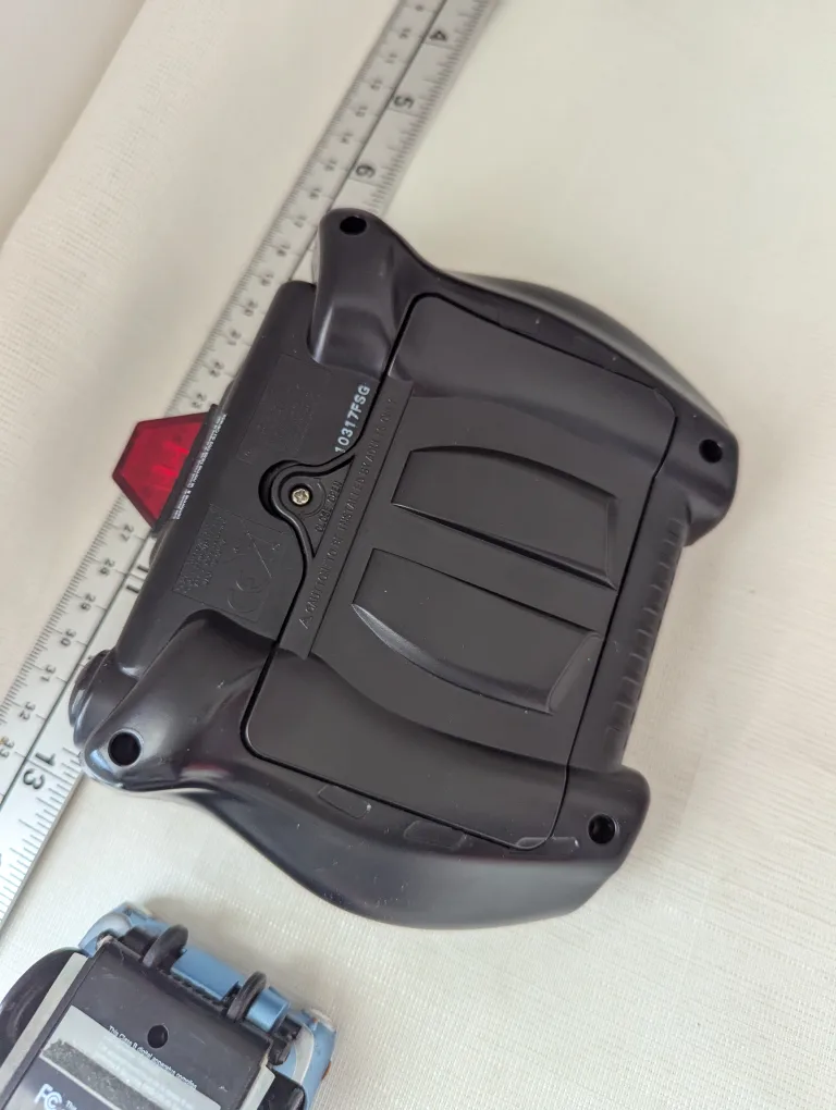 Disney Pixar Cars Remote Control Finn McMissile image indicator(4)