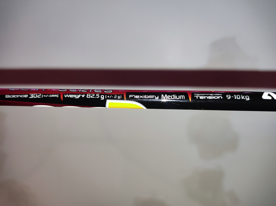 Artengo Eight Series Badminton Racket - photo 3