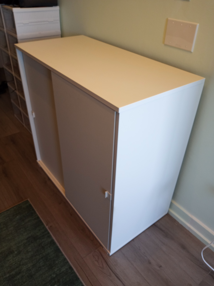 Ikea VIHALS white cabinet with sliding doors - photo 2