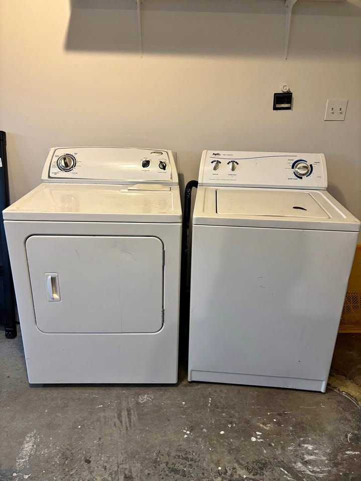 Washer and Dryer Washing Machine 27" Set FREE DELIVERY