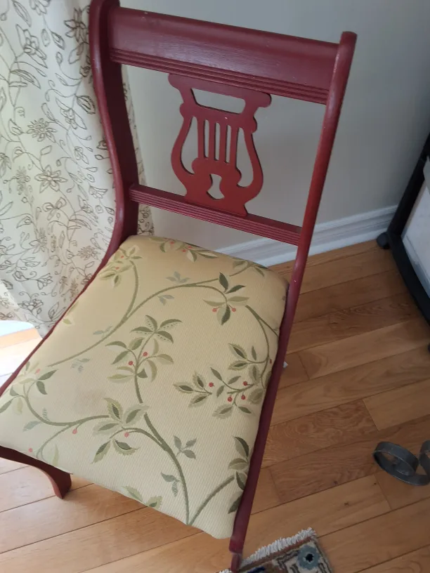 set of 4 Red Accent Chair with Floral Cushion thumbnail