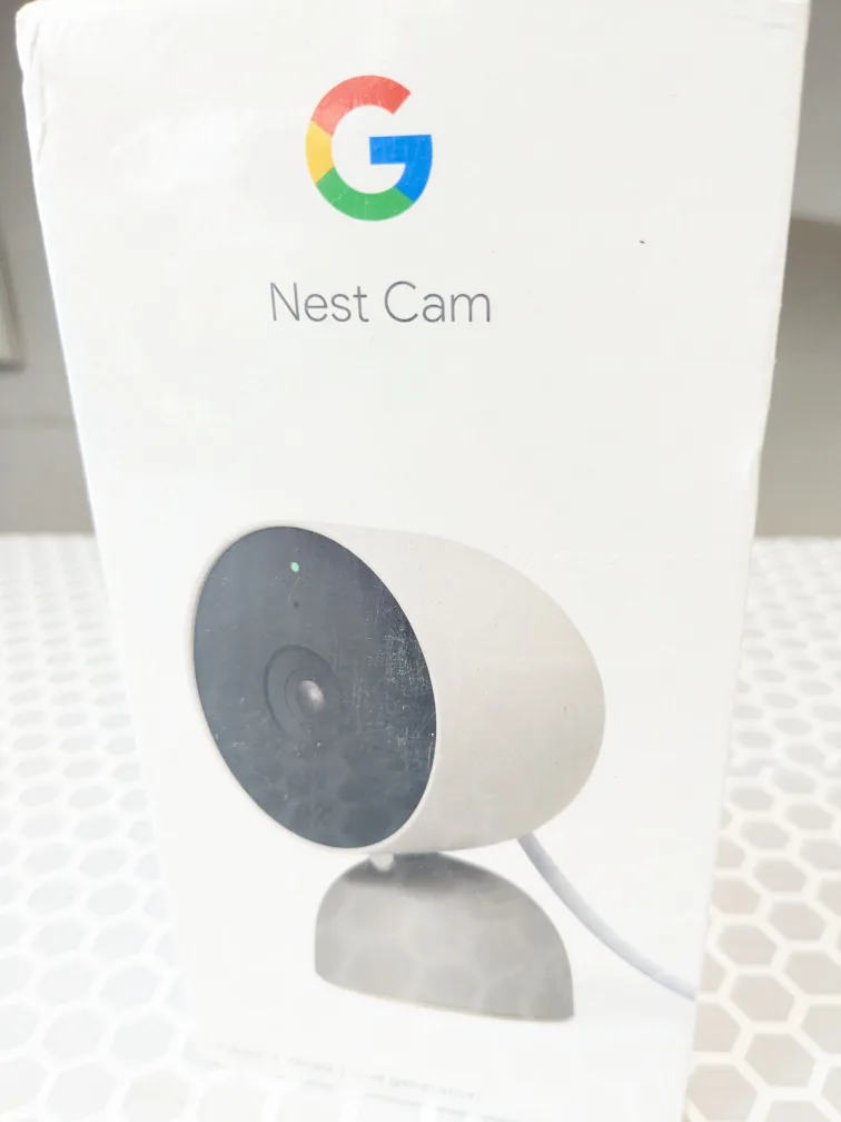 Google Nest Indoor Home Security Camera thumbnail