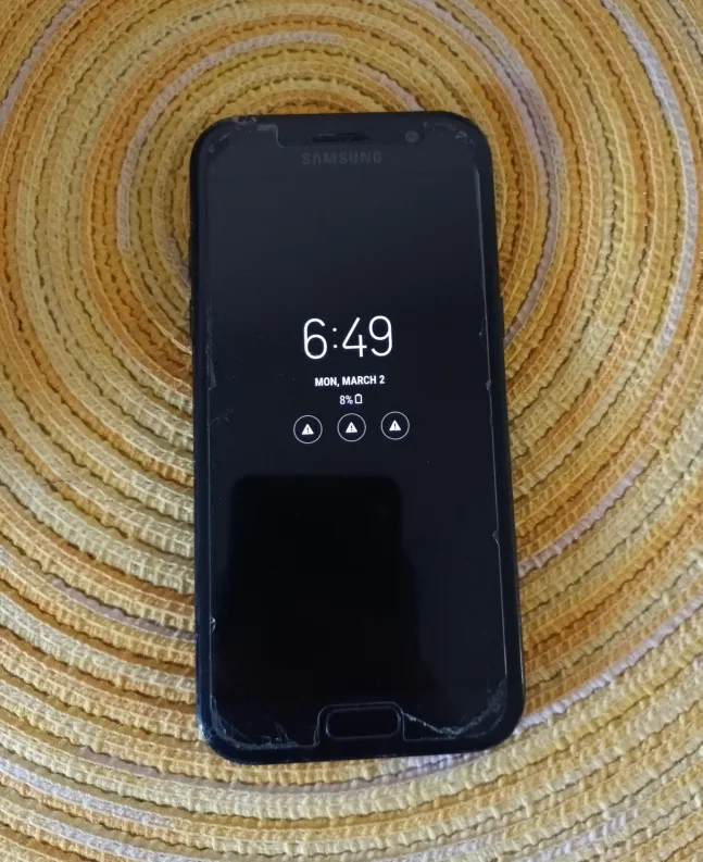 🧡 Samsung Galaxy A5 Phone - 32 GB image indicator(2)