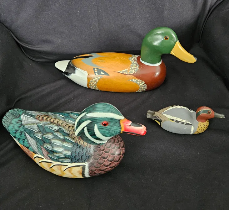 Vintage Wooden Ducks (Set of 3) thumbnail