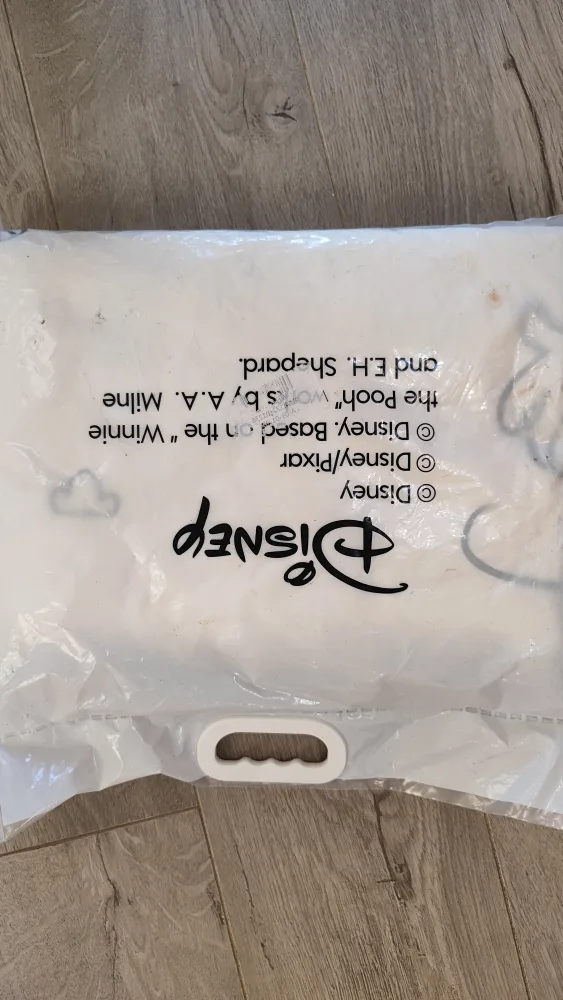 Disney Bedding Set - New in Package image indicator(2)