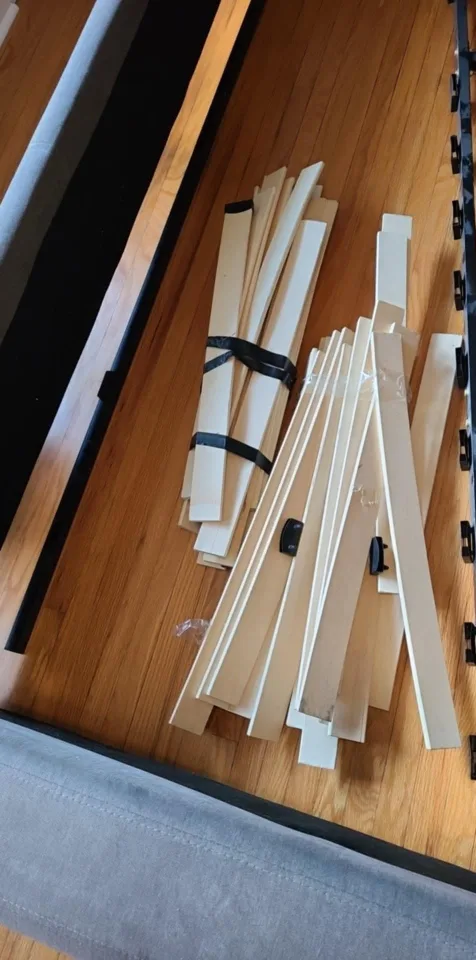 Upholstered Bed Frame -King Frame image indicator(3)