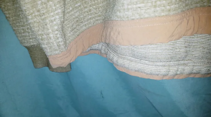 Vintage  Lee Sport NY Giants Fleece Pullover 7 Beige Denim Trim image indicator(8)