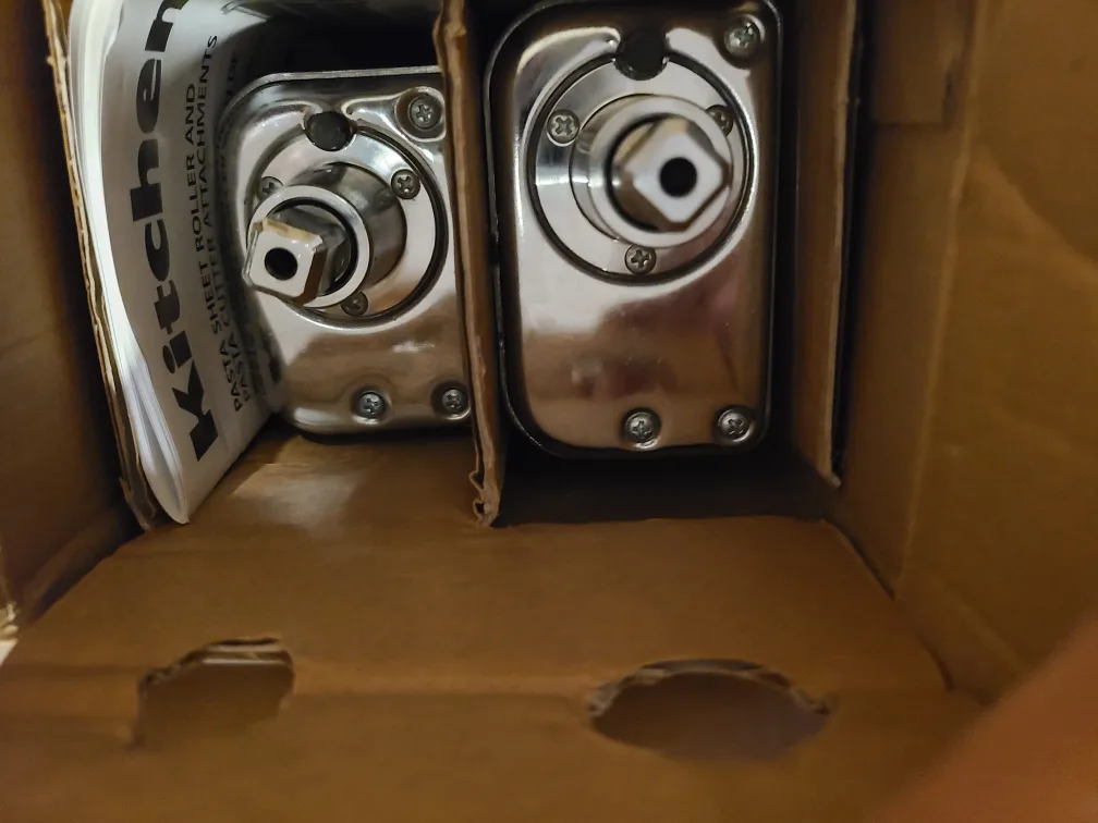 KitchenAid Pasta Roller & Fettuccine Cutter Set image indicator(4)