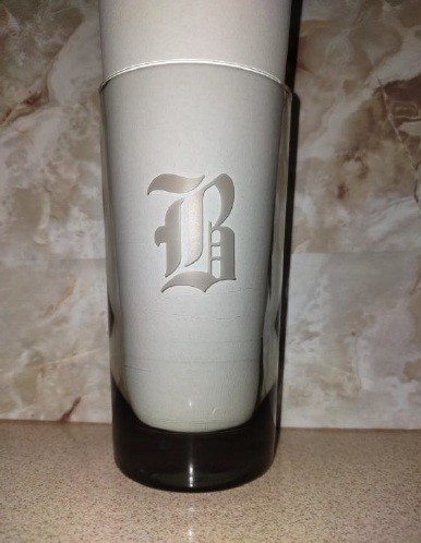 ETCHED LETTER "B" MONOGRAM GLASSES