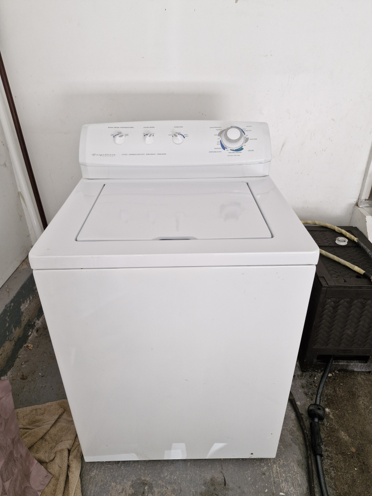 Frigidaire Washing Machine - White