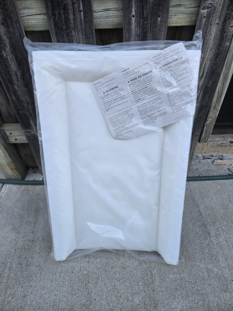 IKEA VÄDRA Changing Pad - New in Package! thumbnail