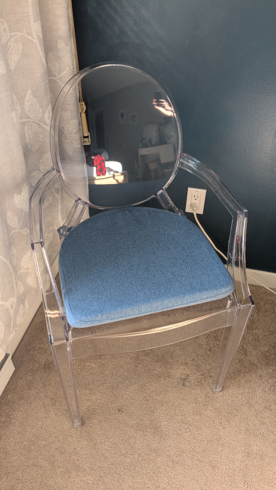 Structube Clear Ghost Chair with Blue Cushion - photo 4