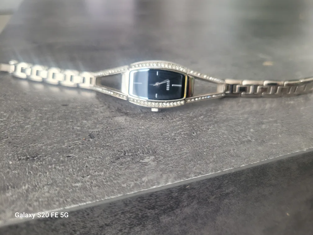 Guess Ladies' Silver Watch. image indicator(4)