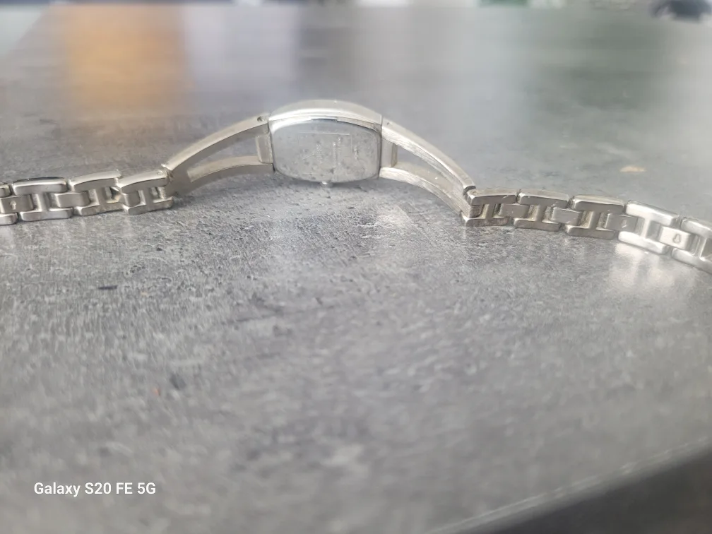 Guess Ladies' Silver Watch. image indicator(5)