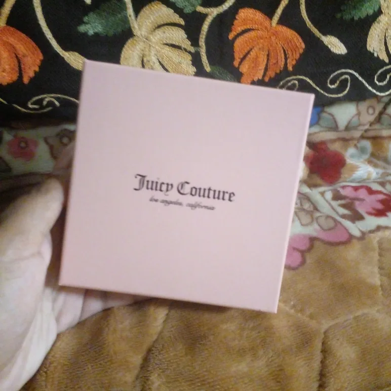 Juicy Couture Stud Earring Set - New in Box thumbnail