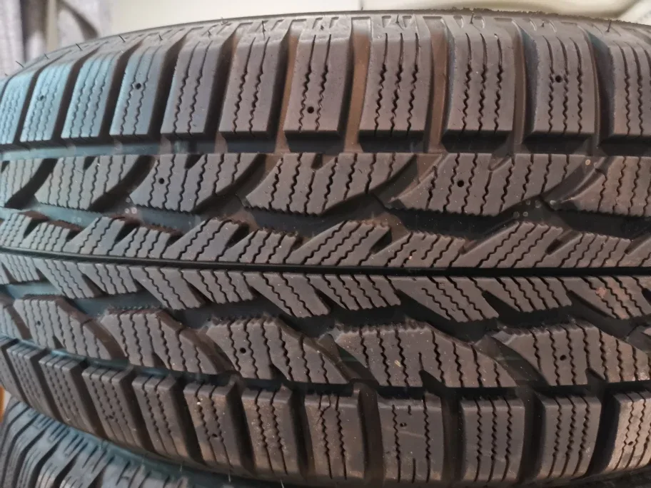 Set of Winter Tires Firestone image indicator(4)