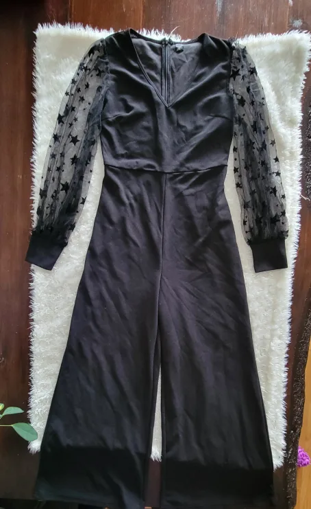 Shein Black Star Sleeve Jumpsuit - Size M image indicator(2)
