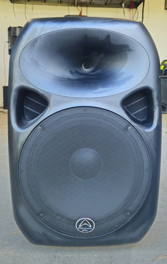Wharfedale Pro Titan 15D Powered Speaker