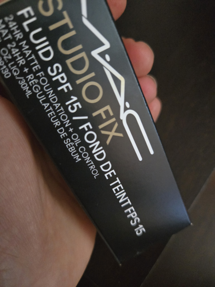 MAC Studio Fix Fluid SPF 15 Foundation - C45