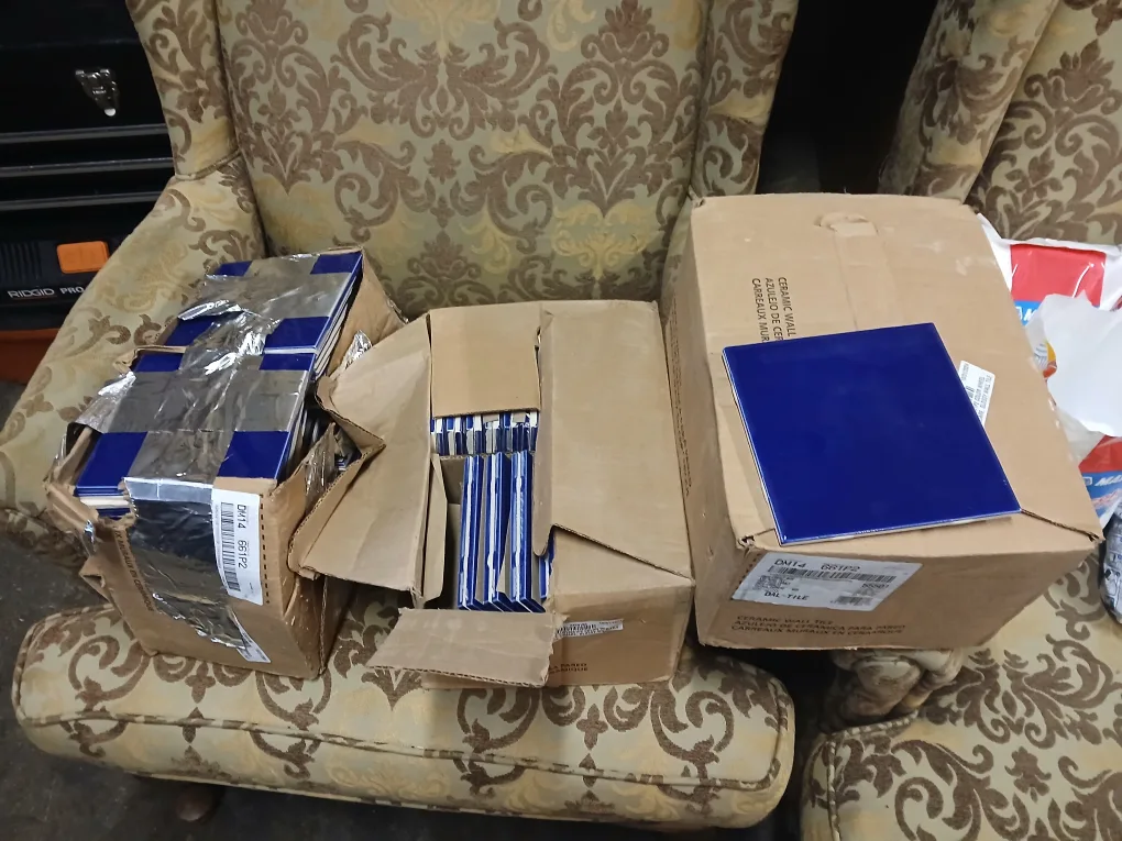 3 boxes of blue tile and white grout all for 120 thumbnail