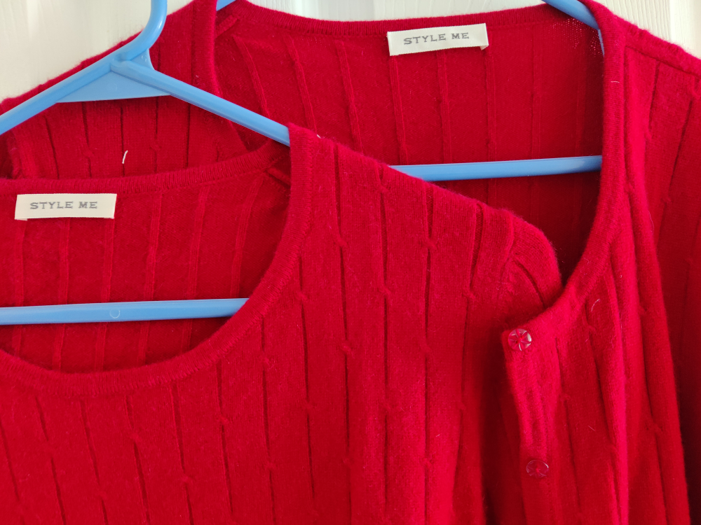 Red Cashmere Sweater Set size S/M - photo 2