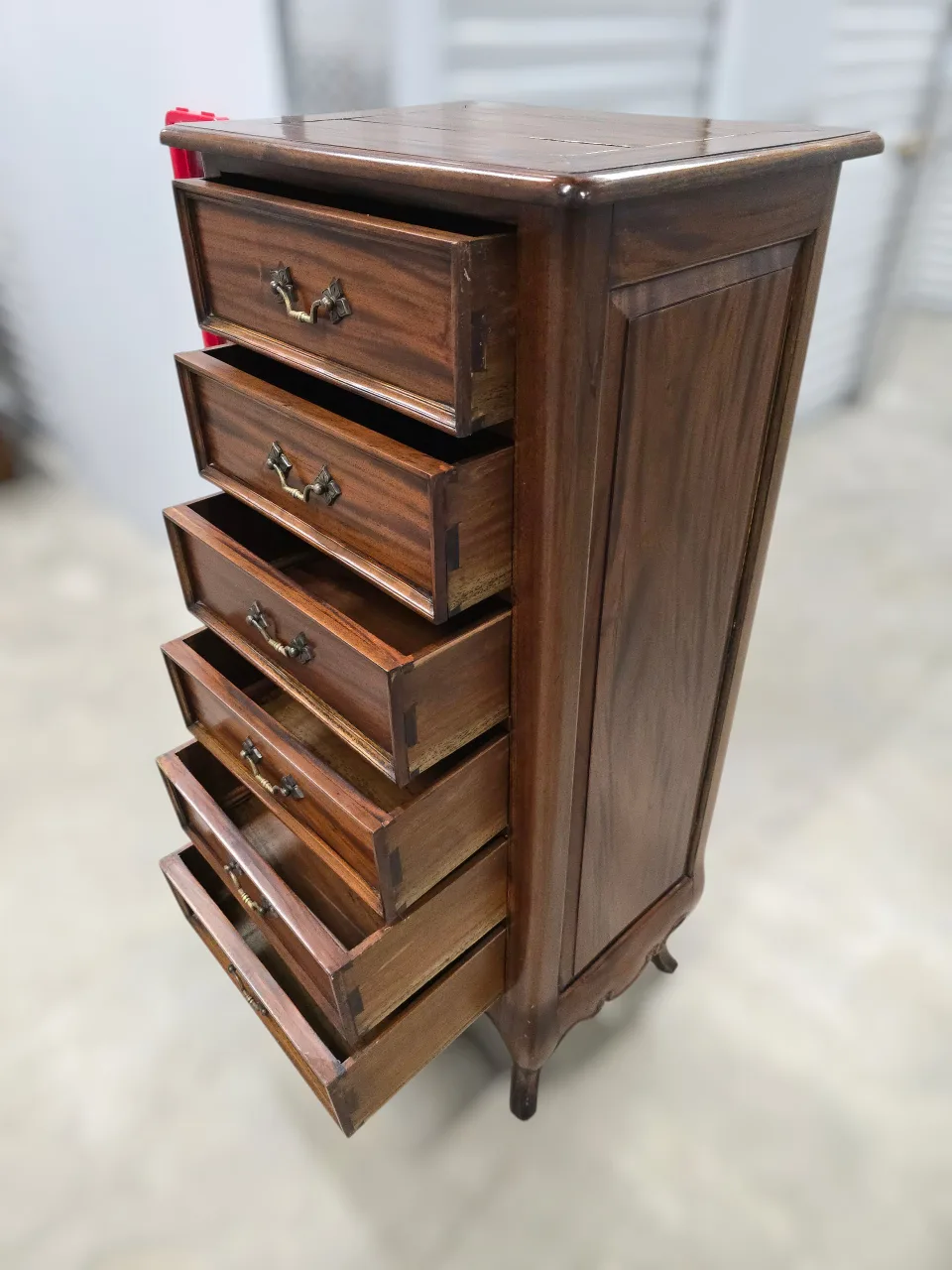 Free Delivery Antique Brown Wooden Chest of Drawers image indicator(6)