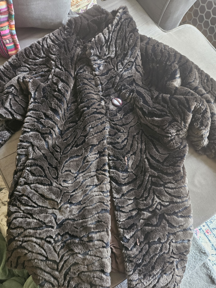 Vintage Brown Faux Fur Coat - photo 5