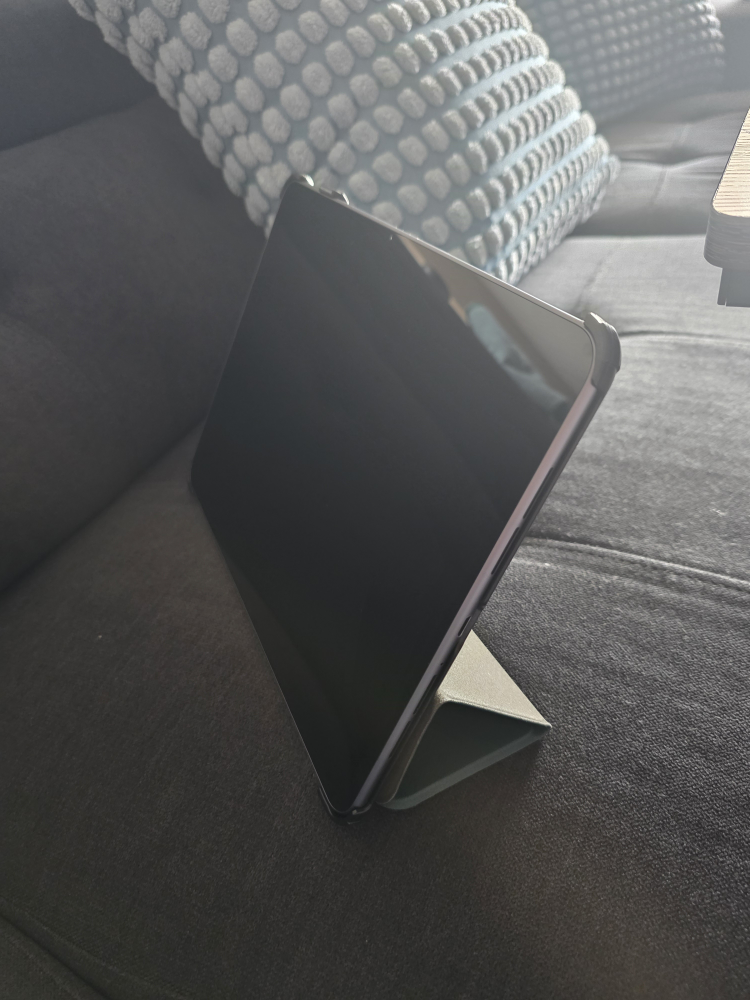 OnePlus Pad 2 Tablet w/ Case