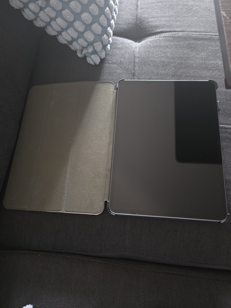 OnePlus Pad 2 Tablet w/ Case - photo 2