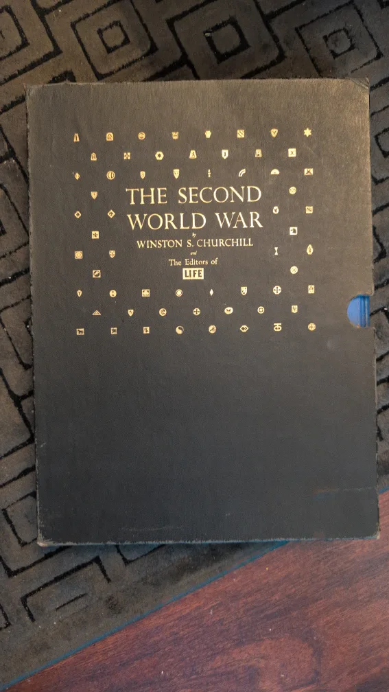The Second World War by Winston S. Churchill image indicator(2)