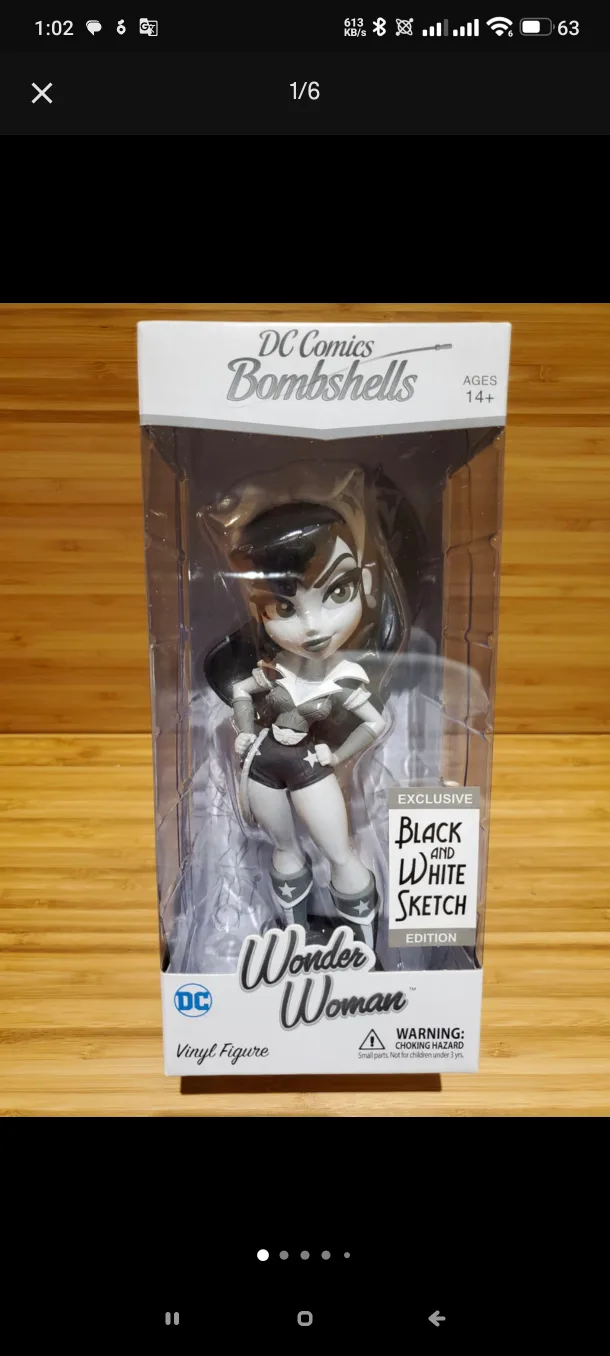 DC Comics Bombshells Wonder Woman Vinyl Figure thumbnail