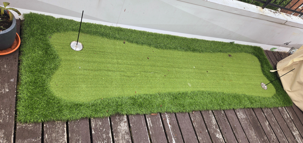 Artificial Turf Putting Green (Delivery Available) - photo 3