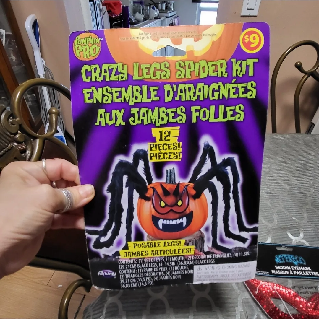 New Halloween Costume Accessories Bundle image indicator(3)