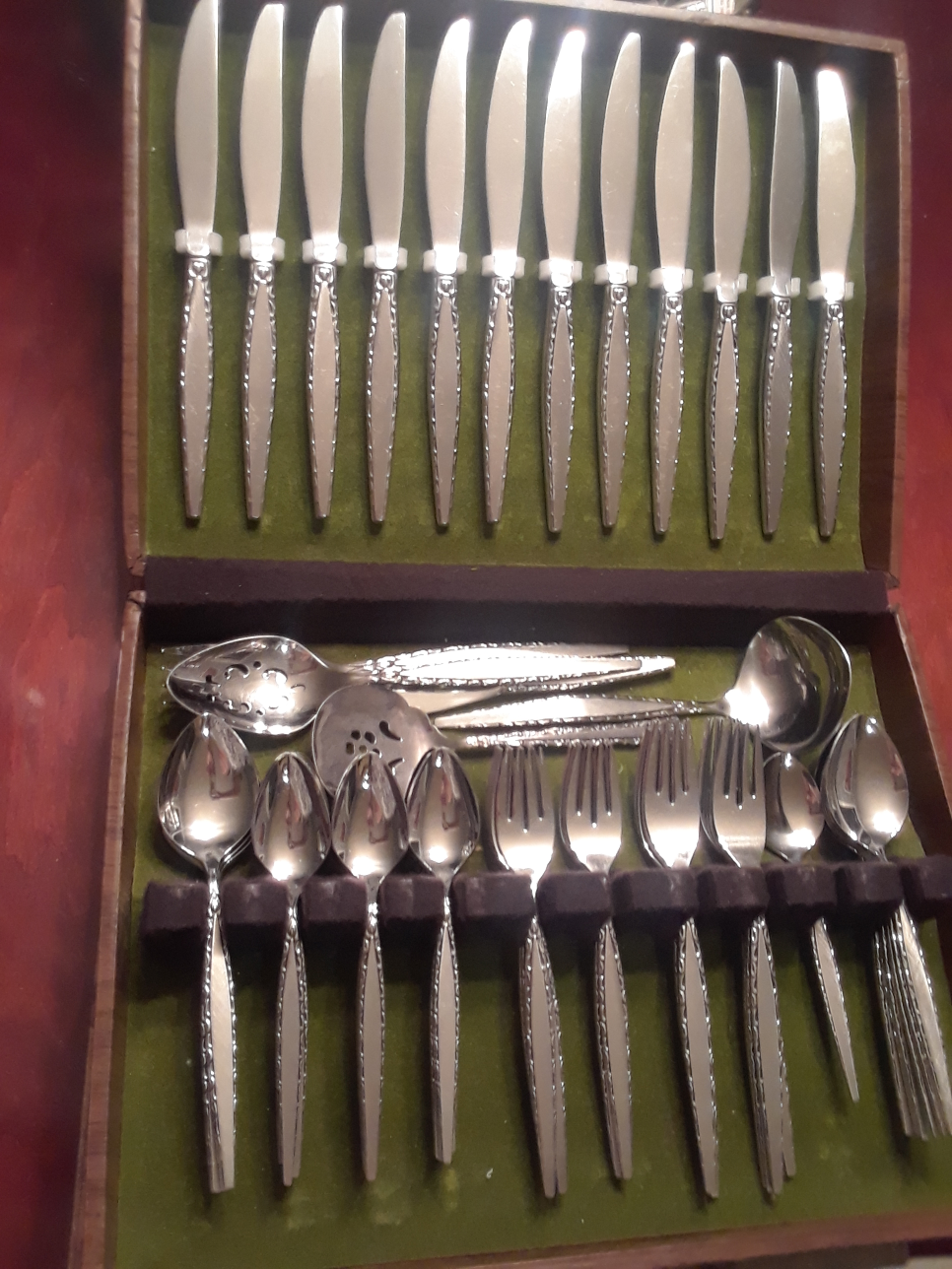 Community Stainless Flatware Set in Box - photo 4