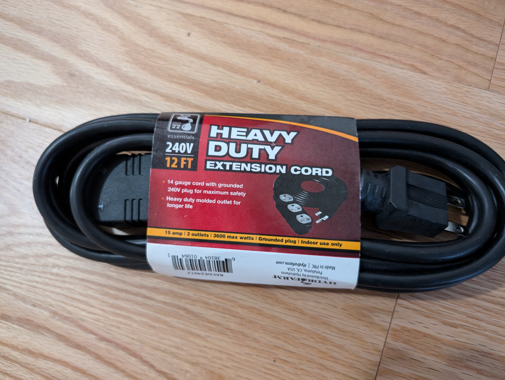 Essentials 240V Heavy Duty 12ft Extension Cord - New