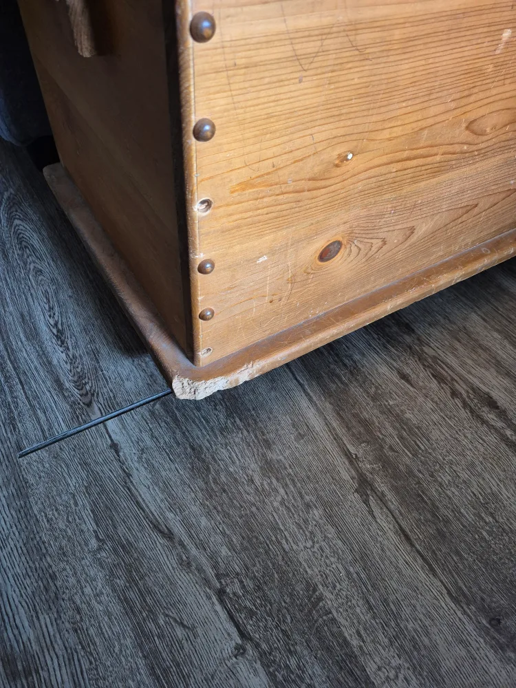 Wooden Storage Chest image indicator(4)