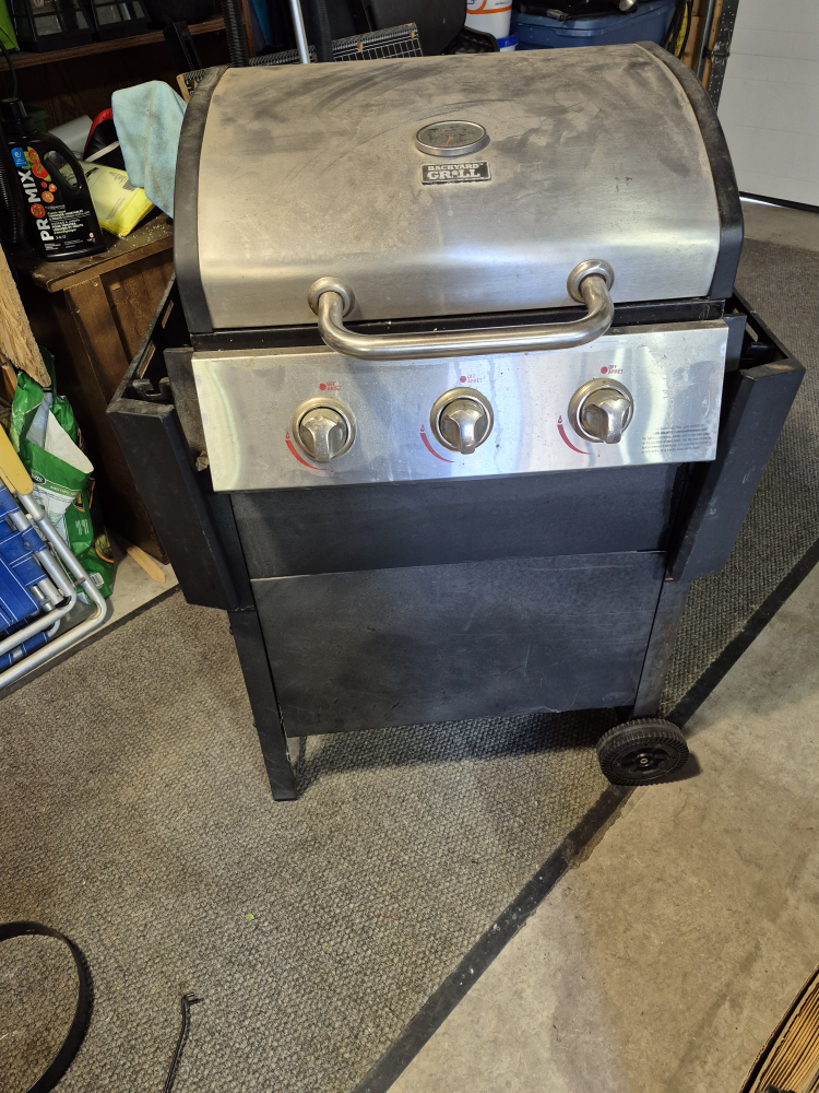 BBQ and records and record player